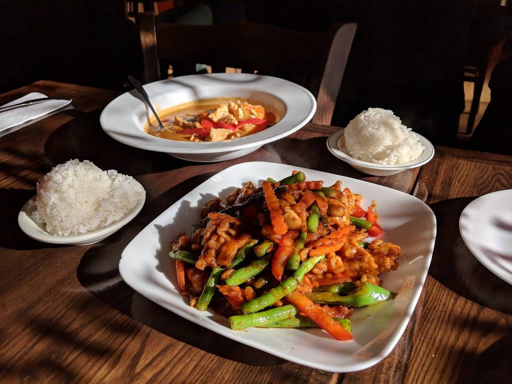 Five Stars Thai Cuisine | restaurant | 324 29th St, Union City, NJ 07087, USA | 2015831800 OR +1 201-583-1800