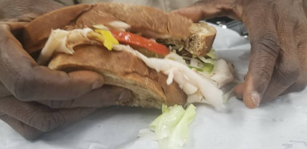 Maurys Delicatessens | restaurant | 1125 Main St, Worcester, MA 01603, USA | 5087544446 OR +1 508-754-4446