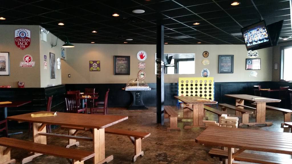 Craftys Taproom | restaurant | 3332 Grant Ave, Philadelphia, PA 19114, USA | 2159691892 OR +1 215-969-1892