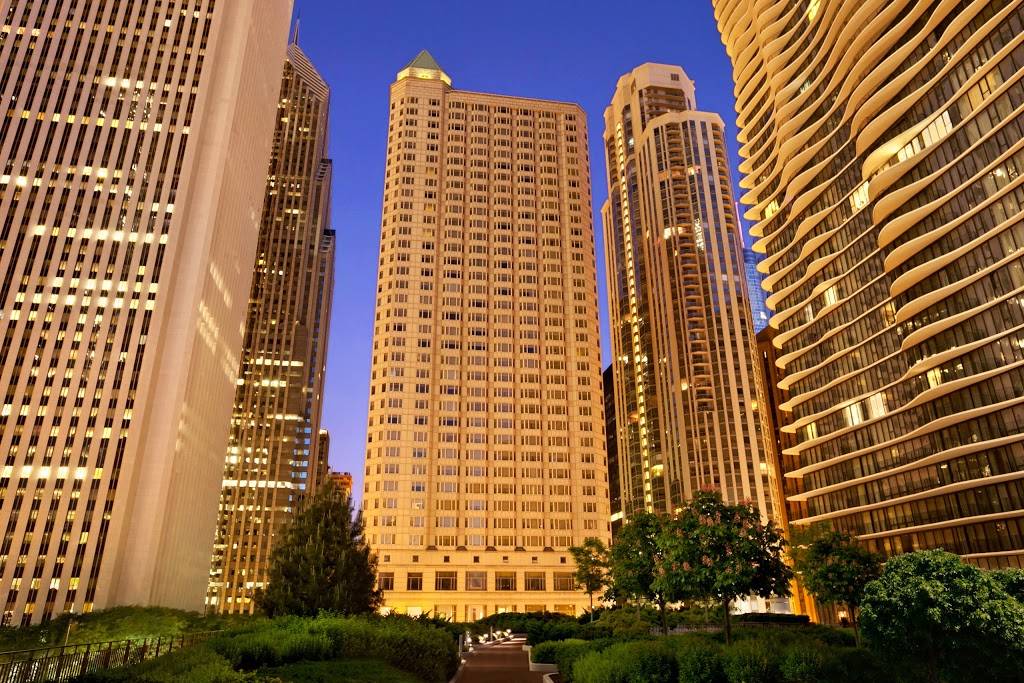 Fairmont Chicago Millennium Park | restaurant | 200 N Columbus Dr, Chicago, IL 60601, USA | 3125658000 OR +1 312-565-8000