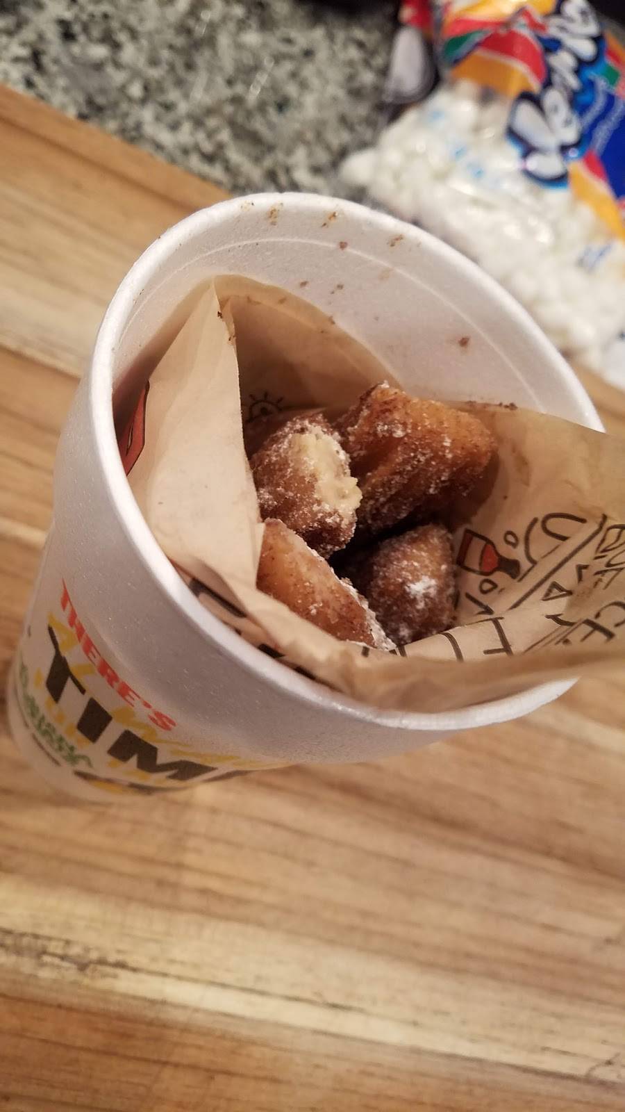 Tijuana Flats | restaurant | Oakwood Square Shopping Mall 390 Congress Avenue B &, Old Boynton Road, Boynton Beach, FL 33426, USA | 5613706300 OR +1 561-370-6300