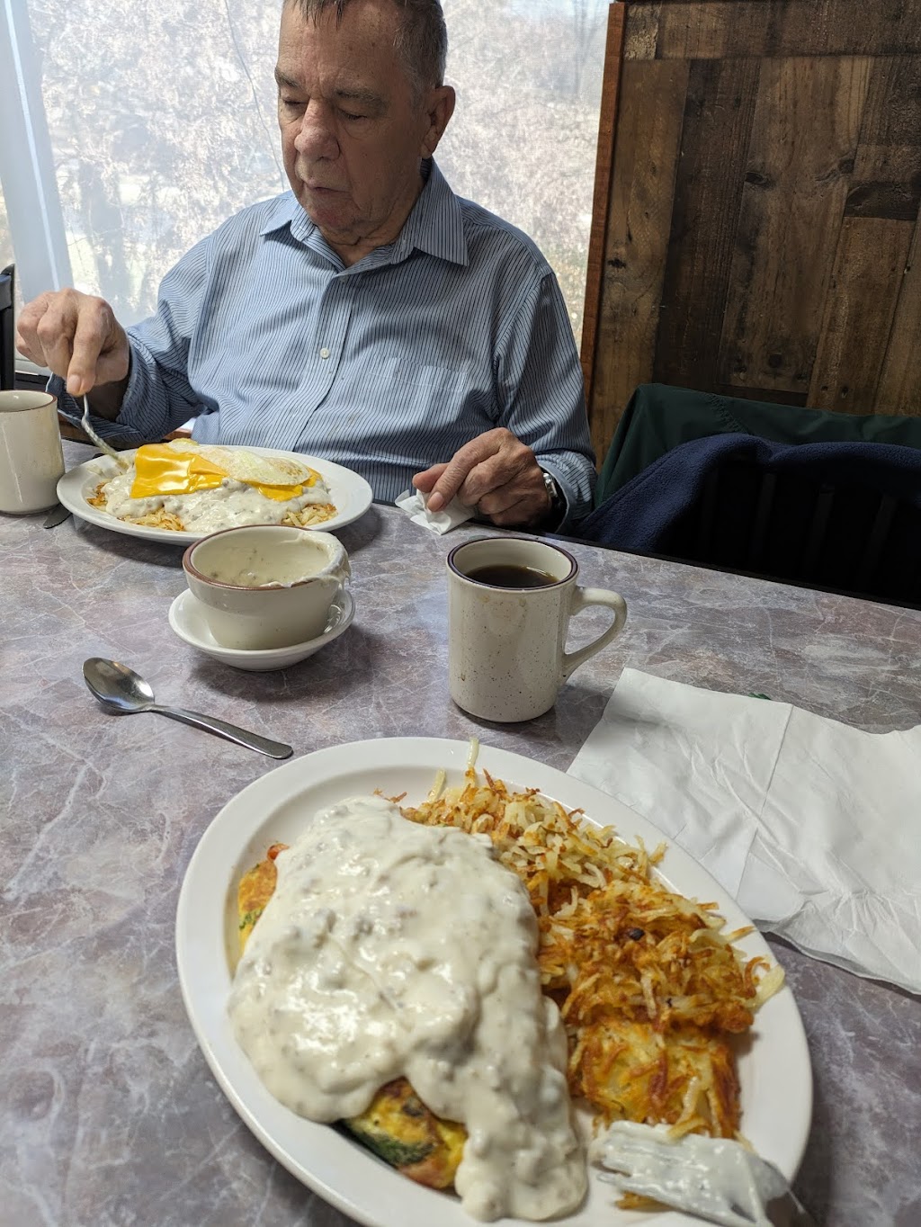 Cranberries | restaurant | 198 Third Ave, Jasper, IN 47546, USA | 8125560237 OR +1 812-556-0237