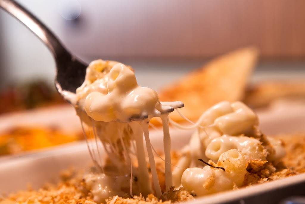 Elbows Mac N Cheese | restaurant | 3757 S Gilbert Rd, Gilbert, AZ 85297, USA | 4806565899 OR +1 480-656-5899