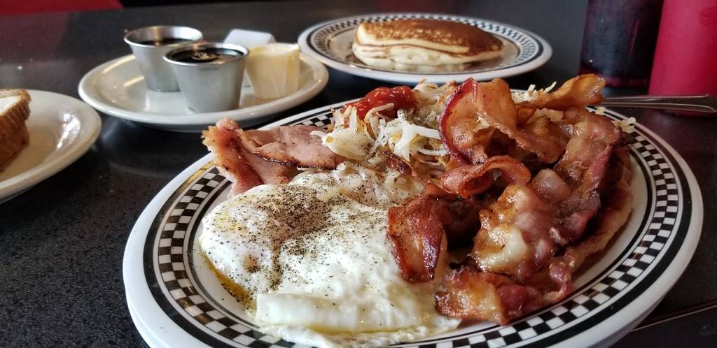 Metro Diner OC | restaurant | 2316 W Davis St, Dallas, TX 75208, USA | 2149437473 OR +1 214-943-7473