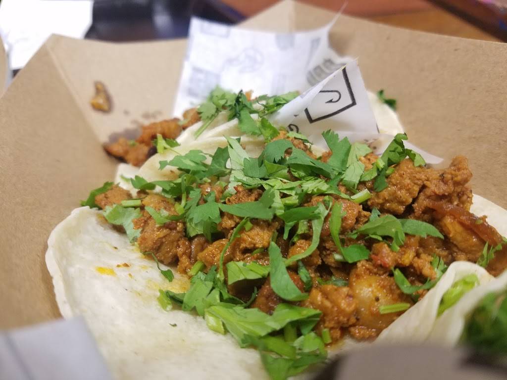 Hole Mole | restaurant | 1327 E 4th St, Long Beach, CA 90802, USA | 5624370878 OR +1 562-437-0878