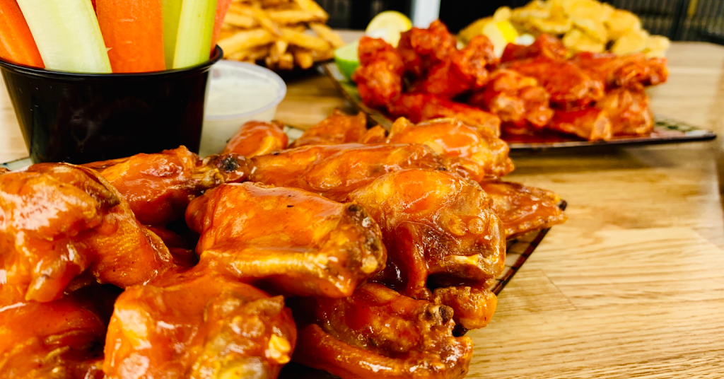 World of Wings | restaurant | 4800 Dyer St, El Paso, TX 79930, USA | 9153000093 OR +1 915-300-0093