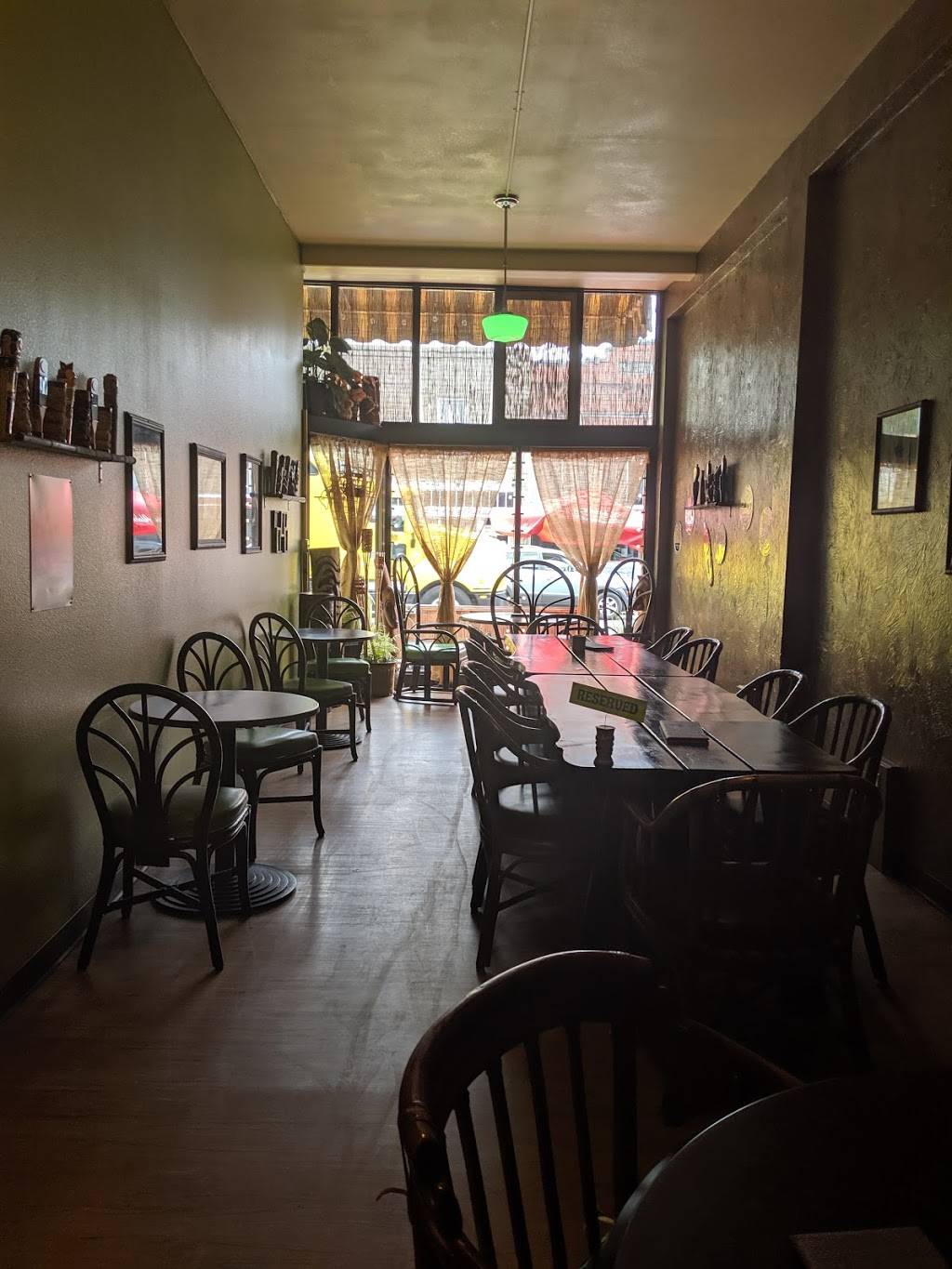 Tiki Tap House | restaurant | 404 N Tower Ave, Centralia, WA 98531, USA | 3606690161 OR +1 360-669-0161