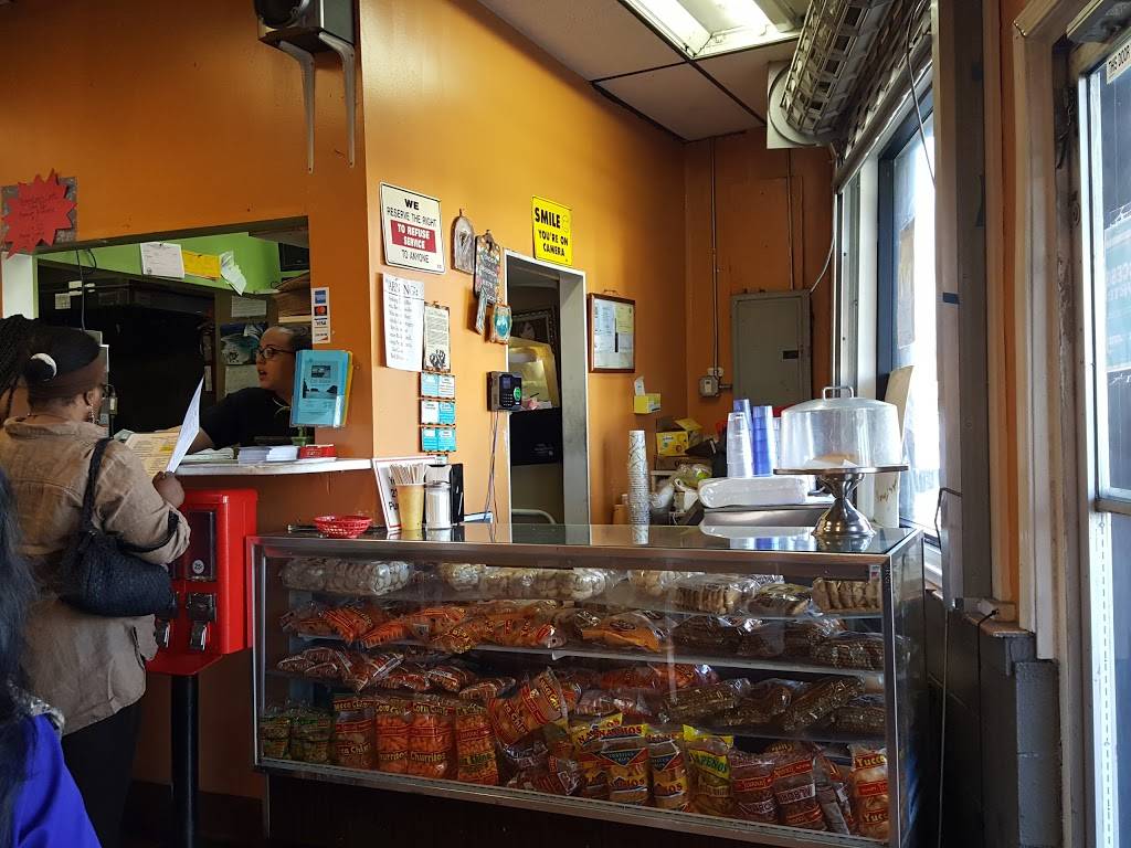 Las Isletas Restaurant | restaurant | 4508 3rd St, San Francisco, CA 94124, USA | 4156434436 OR +1 415-643-4436