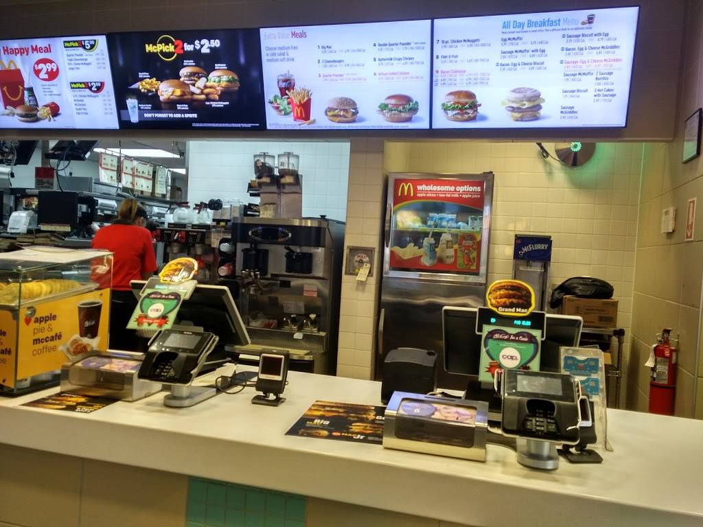 McDonalds | cafe | 109 Drury Dr, La Plata, MD 20646, USA | 3019346851 OR +1 301-934-6851