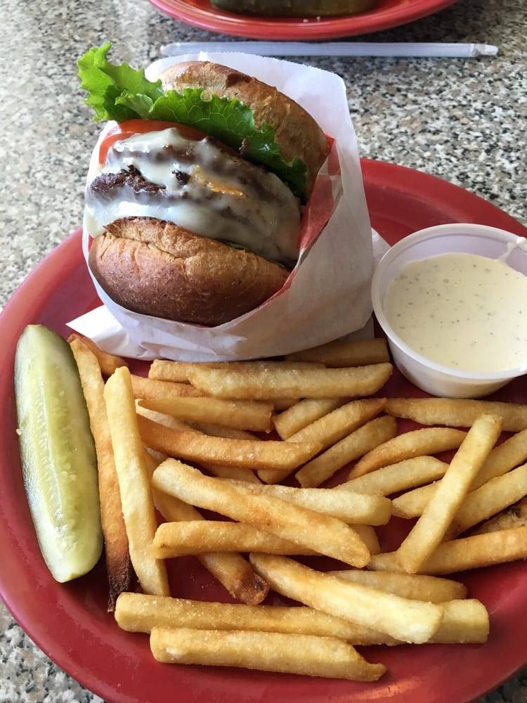 Velvet Grill & Creamery | bakery | 2204 McHenry Ave, Modesto, CA 95350, USA | 2095449029 OR +1 209-544-9029