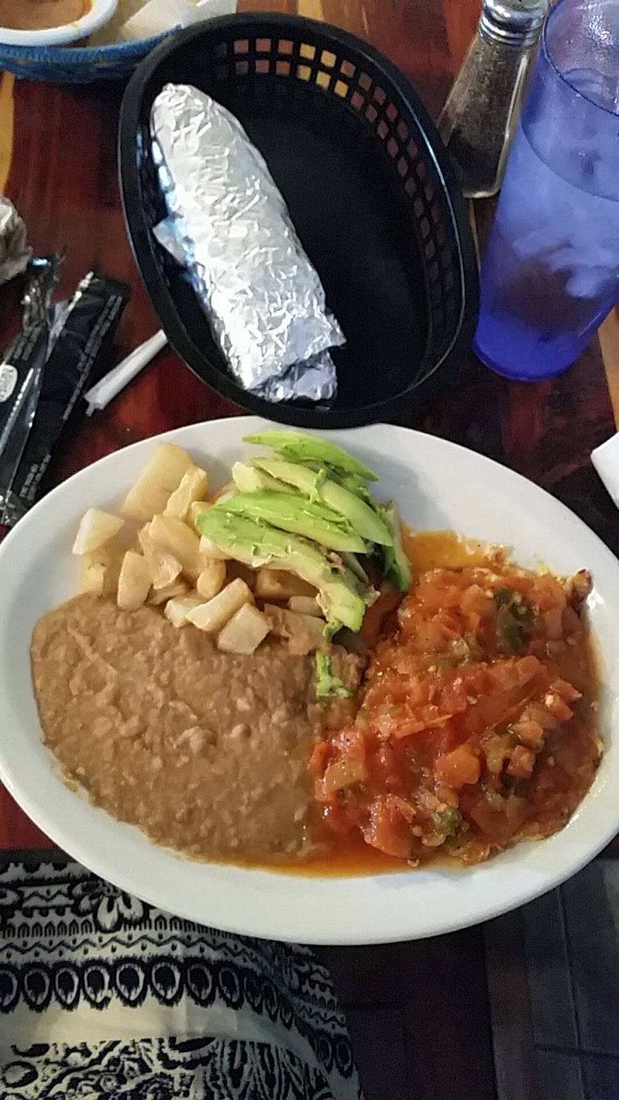 La Familia | restaurant | 300 N Texas Ave, Bryan, TX 77803, USA | 9798229192 OR +1 979-822-9192