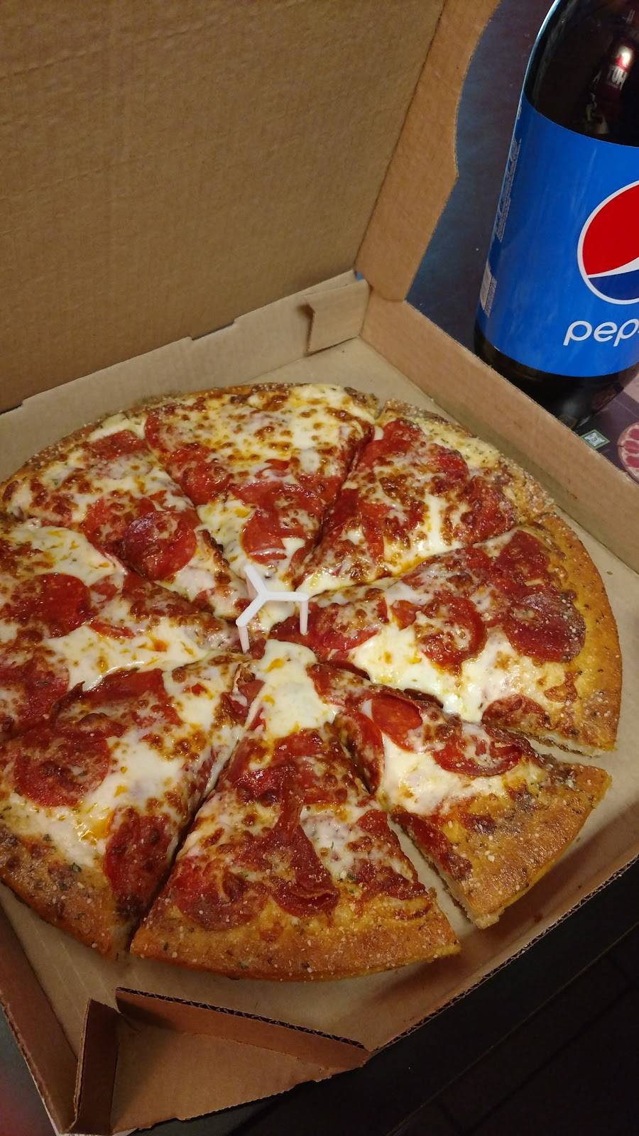 Pizza Hut | meal takeaway | 10639 E Briarwood Ave space b1, Centennial, CO 80112, USA | 3037996566 OR +1 303-799-6566