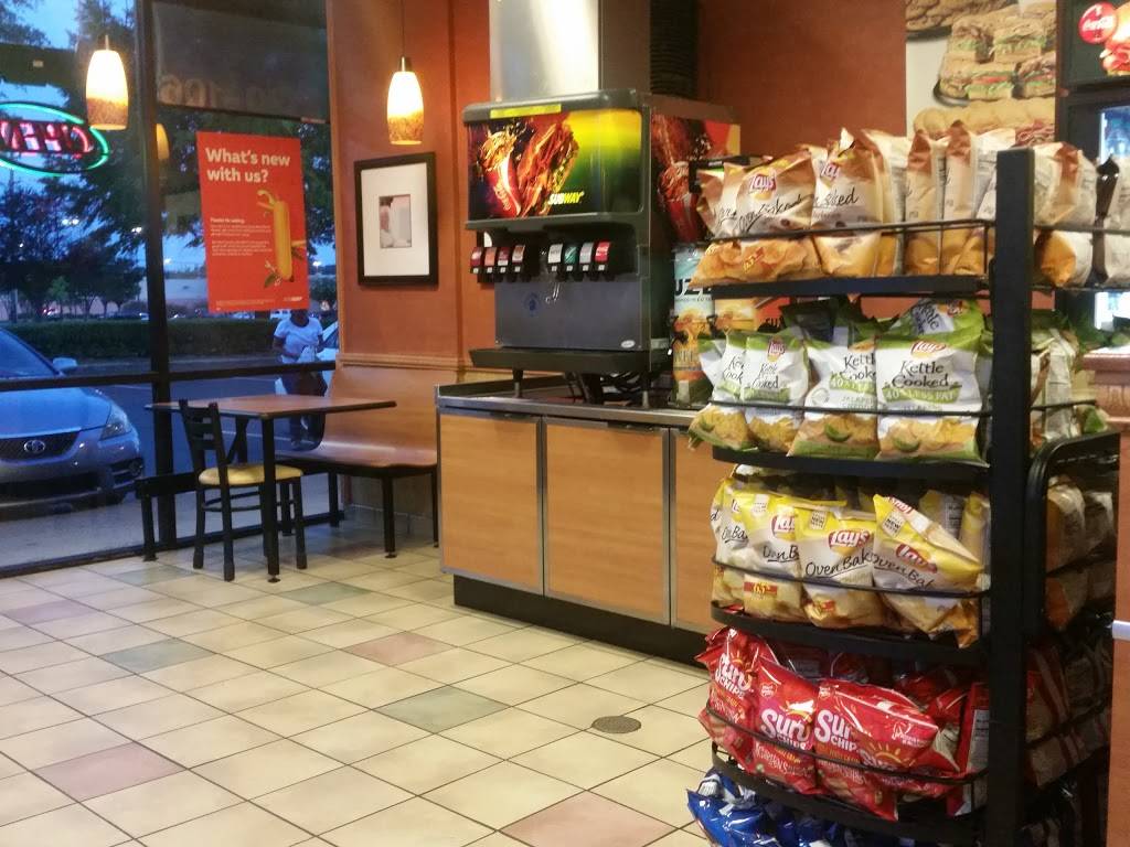 Subway Restaurants | restaurant | 8070 US-64 Suite 106, Bartlett, TN 38133, USA | 9013836515 OR +1 901-383-6515