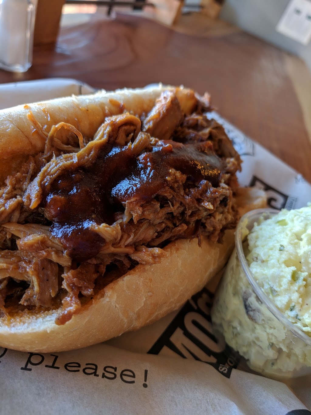 Mos Smokehouse BBQ | restaurant | 1005 Monterey St, San Luis Obispo, CA 93401, USA | 8055446193 OR +1 805-544-6193