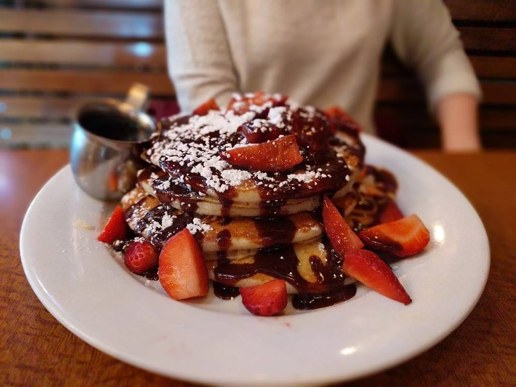 Eggspectation | restaurant | 6010 University Blvd, Ellicott City, MD 21043, USA | 4107503115 OR +1 410-750-3115