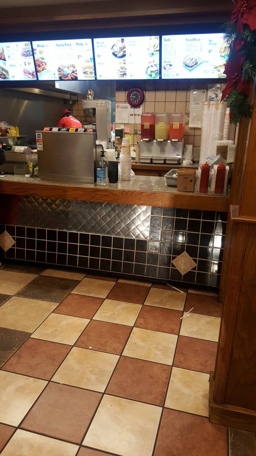 American Deli | restaurant | 1680 Montclair Rd Suite 400, Birmingham, AL 35210, USA | 2059564421 OR +1 205-956-4421