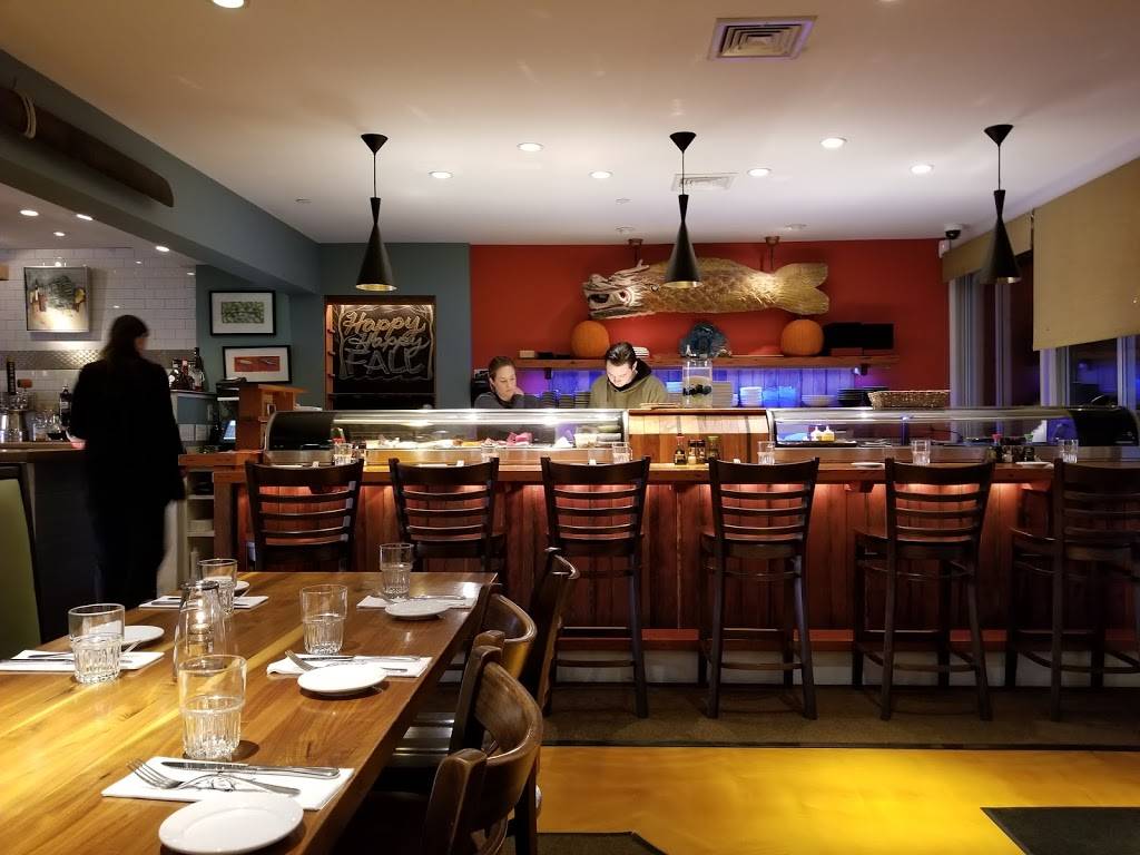 Macs Fish House Provincetown | restaurant | 85 Shank Painter Rd, Provincetown, MA 02657, USA | 5084876227 OR +1 508-487-6227