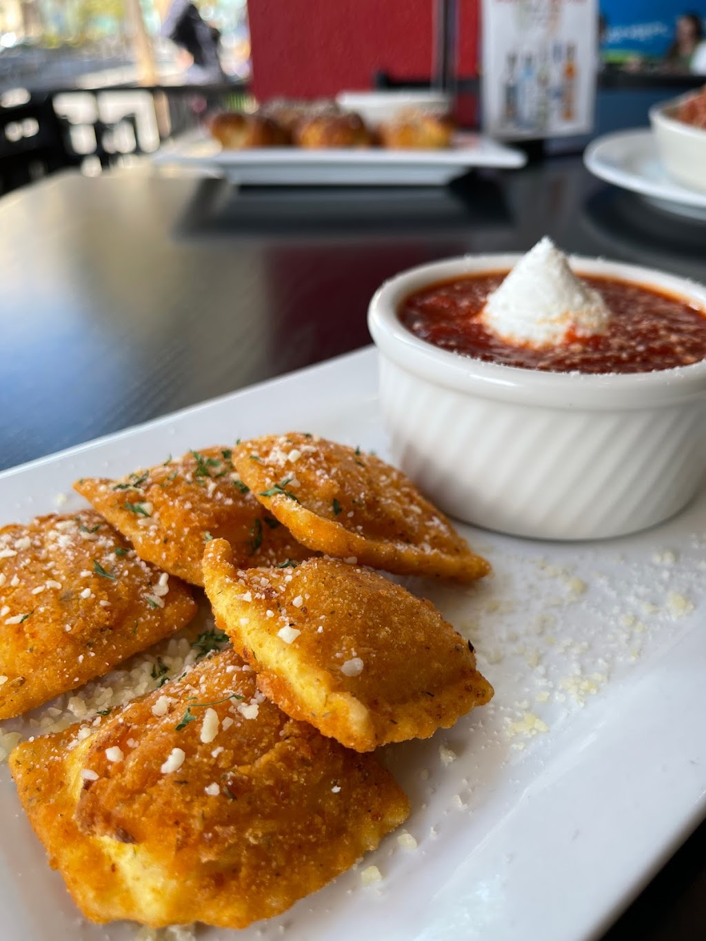 Little Anthonys Pizzeria | restaurant | 407 Mandalay Ave, Clearwater, FL 33767, USA | 7272282980 OR +1 727-228-2980