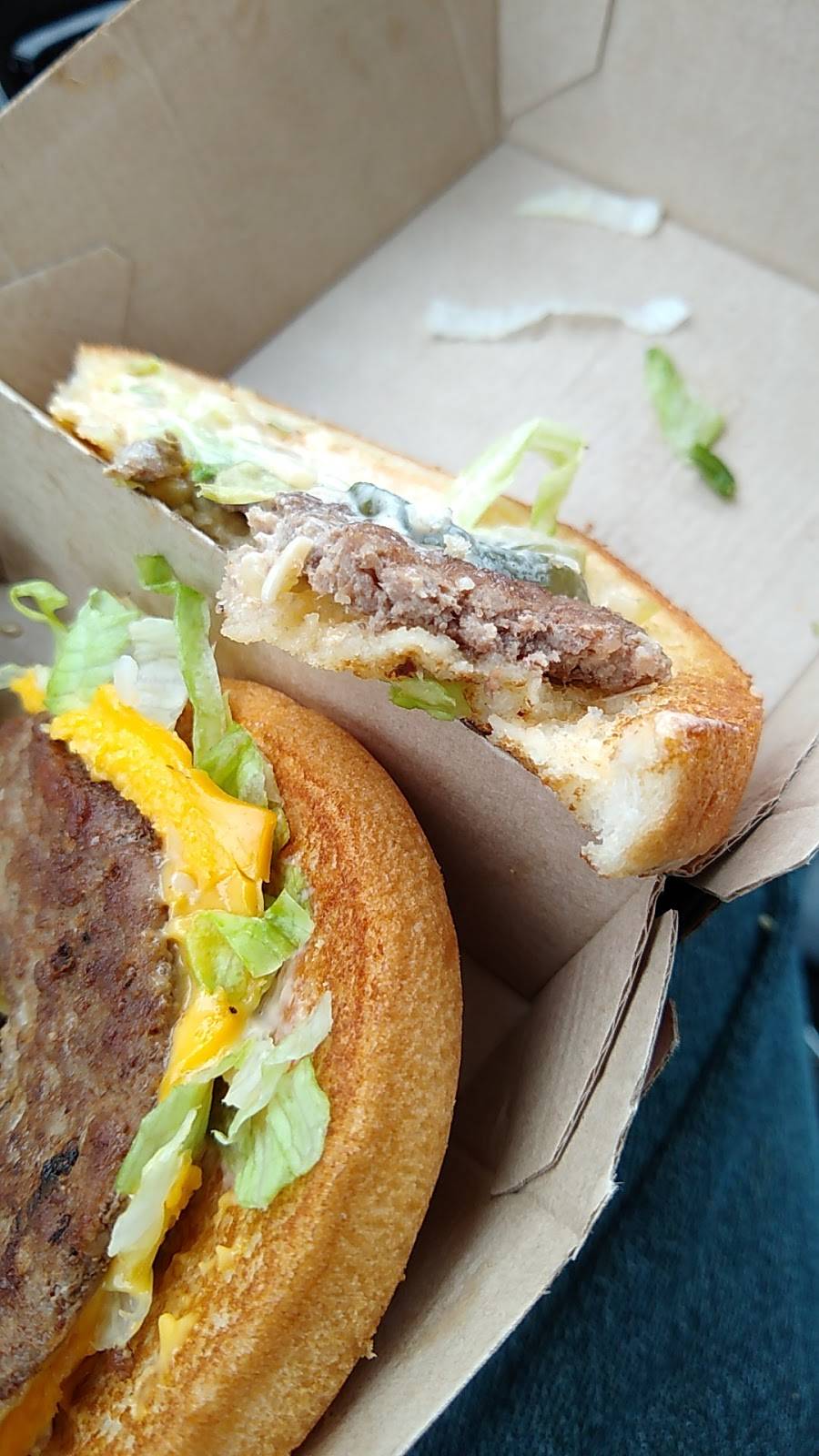 McDonalds | cafe | 2865 Olentangy River Rd, Columbus, OH 43202, USA | 6142673377 OR +1 614-267-3377