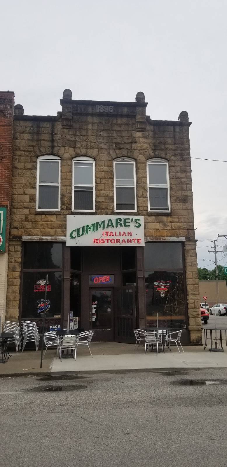 Cummares | restaurant | 1023 Chestnut St, Murphysboro, IL 62966, USA | 6186873700 OR +1 618-687-3700
