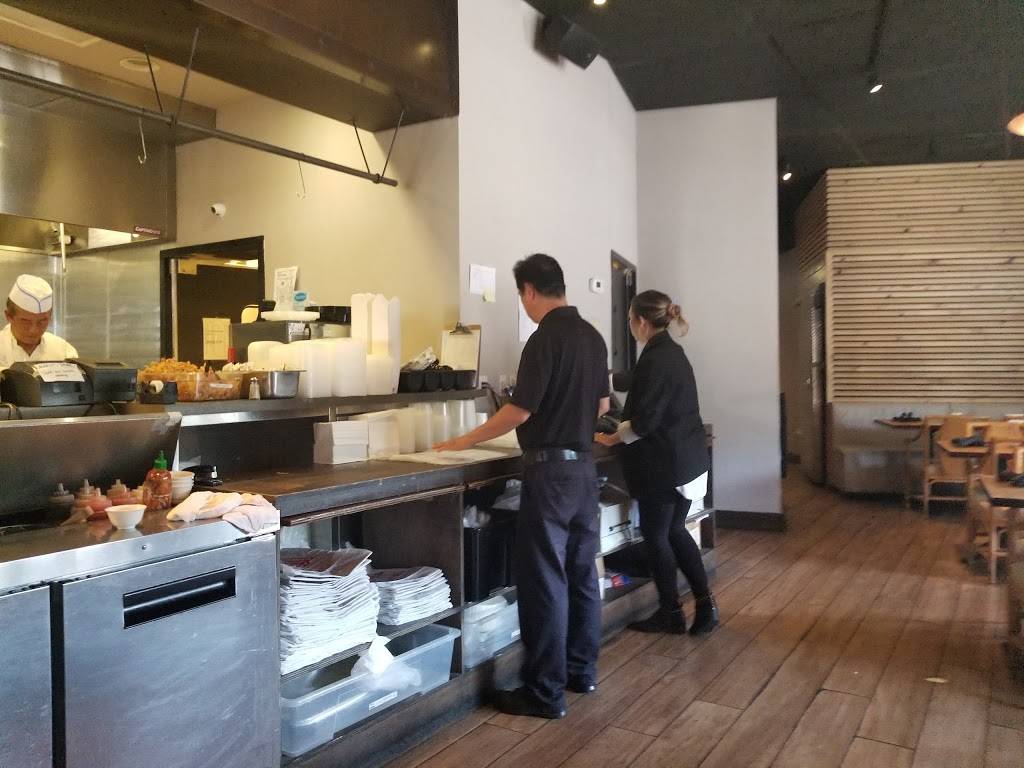 Wokcano | restaurant | 8000 Sunset Blvd, Los Angeles, CA 90046, USA | 3234509037 OR +1 323-450-9037