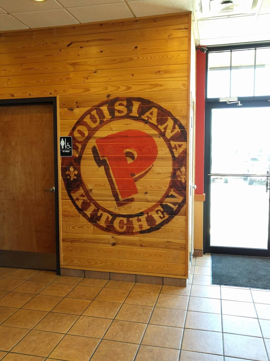 Popeyes Louisiana Kitchen | restaurant | 1113 W Frontage Dr E, Wiggins, MS 39577, USA | 6019283098 OR +1 601-928-3098