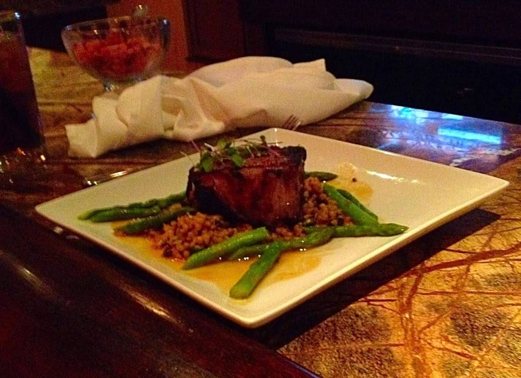 HENRYS at Lake Sunapee Country Club | restaurant | 289 Country Club Lane, New London, NH 03257, USA | 6035266040 OR +1 603-526-6040