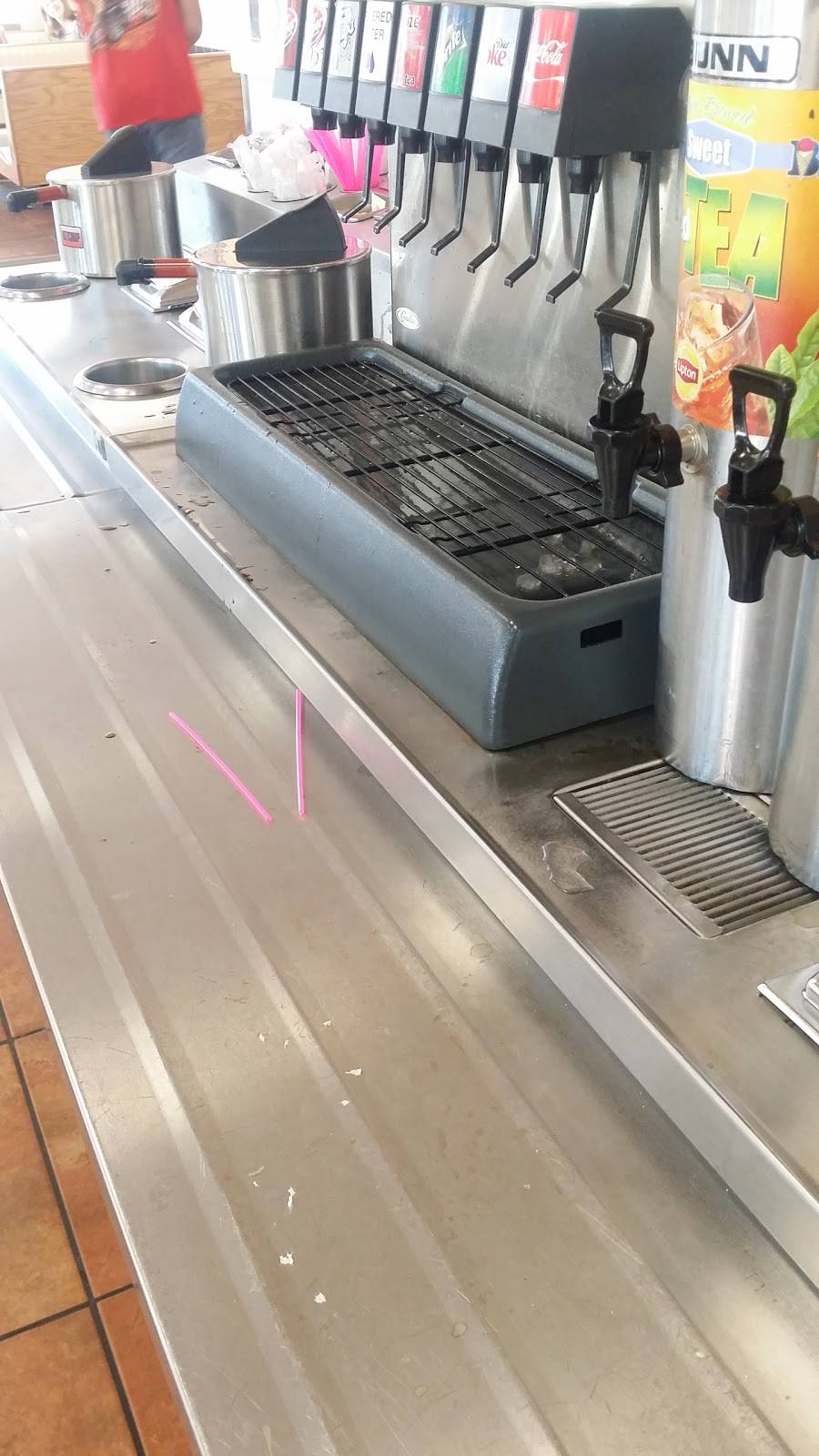 Braums Ice Cream & Burger Restaurant | restaurant | 1401 W Sunshine St, Springfield, MO 65803, USA | 4178631750 OR +1 417-863-1750