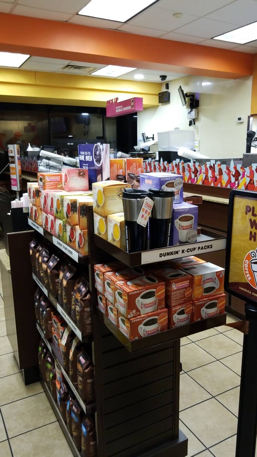 Dunkin | cafe | 6999 Merrill Rd Ste 1, Jacksonville, FL 32277, USA | 9047430300 OR +1 904-743-0300