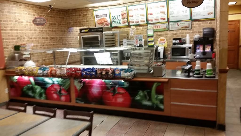 Subway | restaurant | 9264 Chillicothe Rd, Kirtland, OH 44094, USA | 4402567827 OR +1 440-256-7827