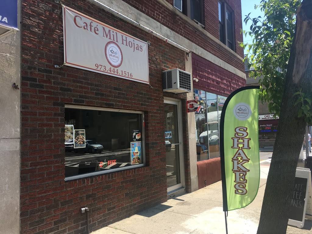 Cafe Mil hojas | cafe | 103 Frank E Rodgers Blvd N, Harrison, NJ 07029, USA | 9734441516 OR +1 973-444-1516