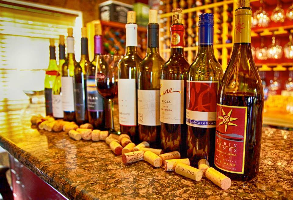 The Bar At Friends Uncorked | restaurant | 111 S Friendswood Dr, Friendswood, TX 77546, USA | 2816481707 OR +1 281-648-1707