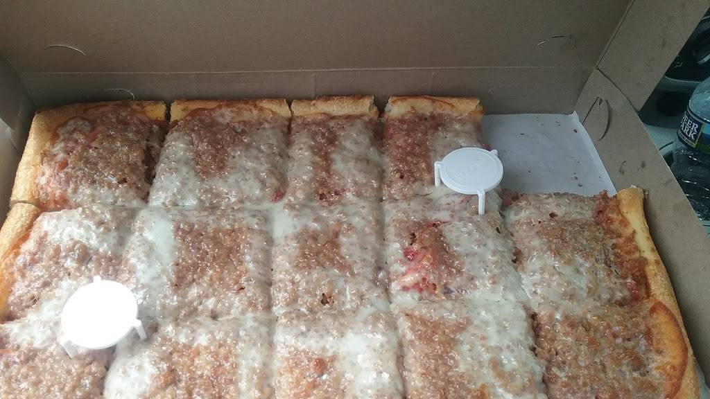 Pizza Oven | restaurant | 3153 Tuscarawas St W, Canton, OH 44708, USA | 3304528801 OR +1 330-452-8801