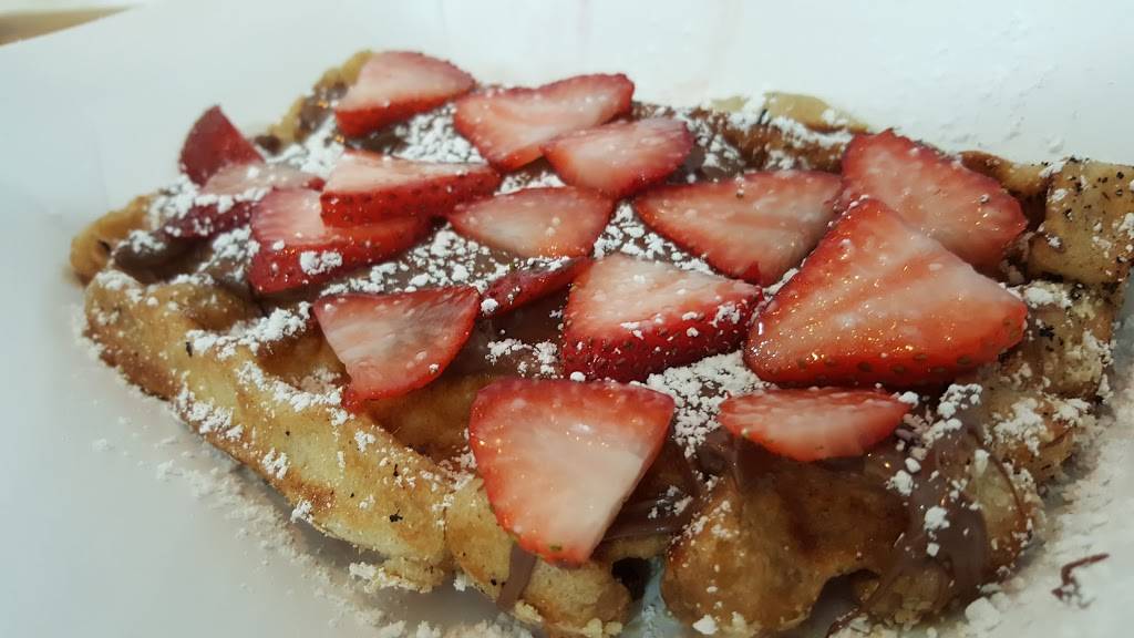 Cousteaus Waffle and Milkshake Bar | restaurant | 15 Hypolita St, St. Augustine, FL 32084, USA | 9043425627 OR +1 904-342-5627