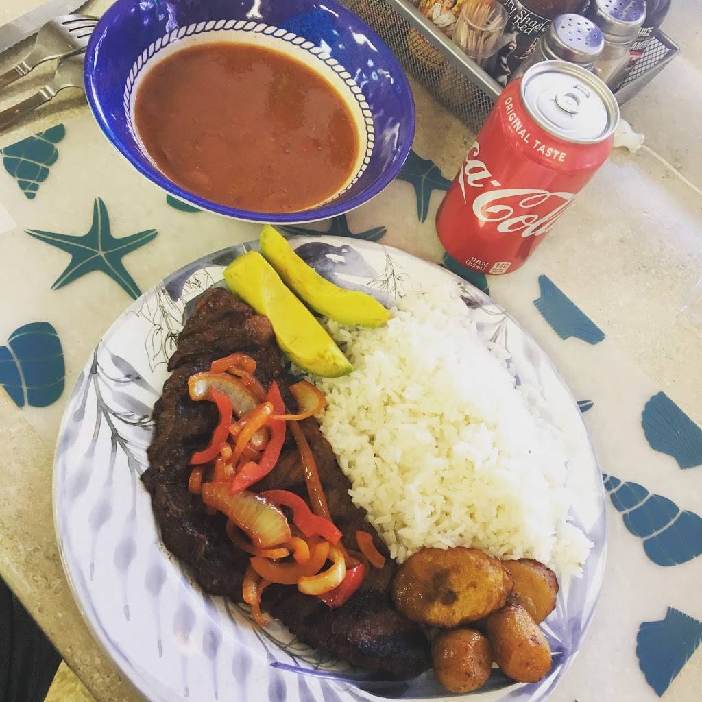 Charco Grill & Pizza | restaurant | 889 Dyer Ave, Cranston, RI 02920, USA | 4019424600 OR +1 401-942-4600