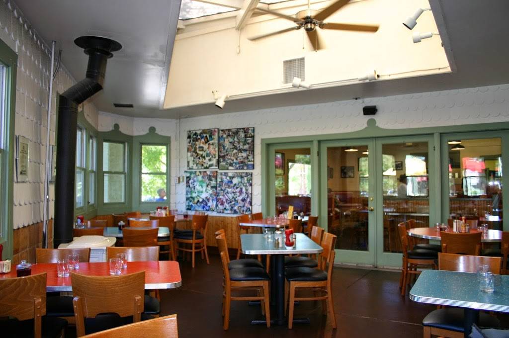 Le Peep | restaurant | 2525 Arapahoe Ave, Boulder, CO 80302, USA | 3034445119 OR +1 303-444-5119