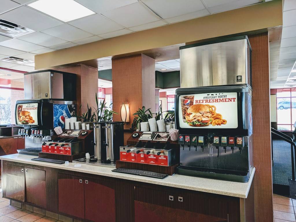 Arbys | restaurant | 6931 E Chase Loop, Montgomery, AL 36117, USA | 3342721125 OR +1 334-272-1125