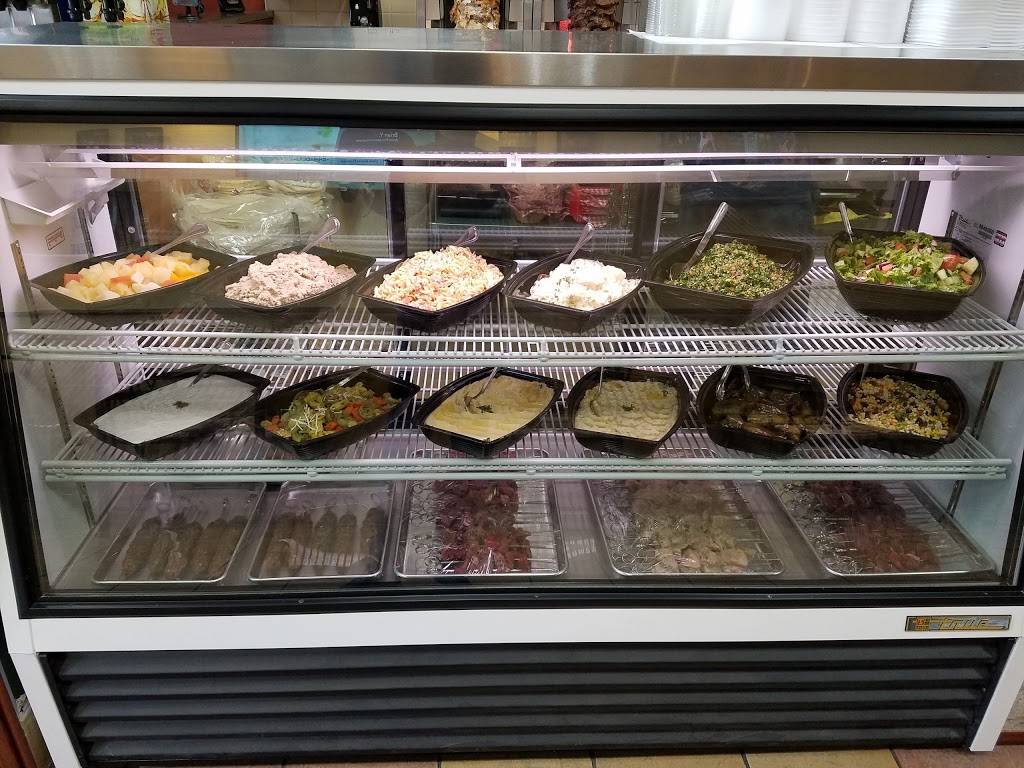 S&S Deli | restaurant | 115 E Dorset Dr, Dixon, CA 95620, USA | 7076933399 OR +1 707-693-3399