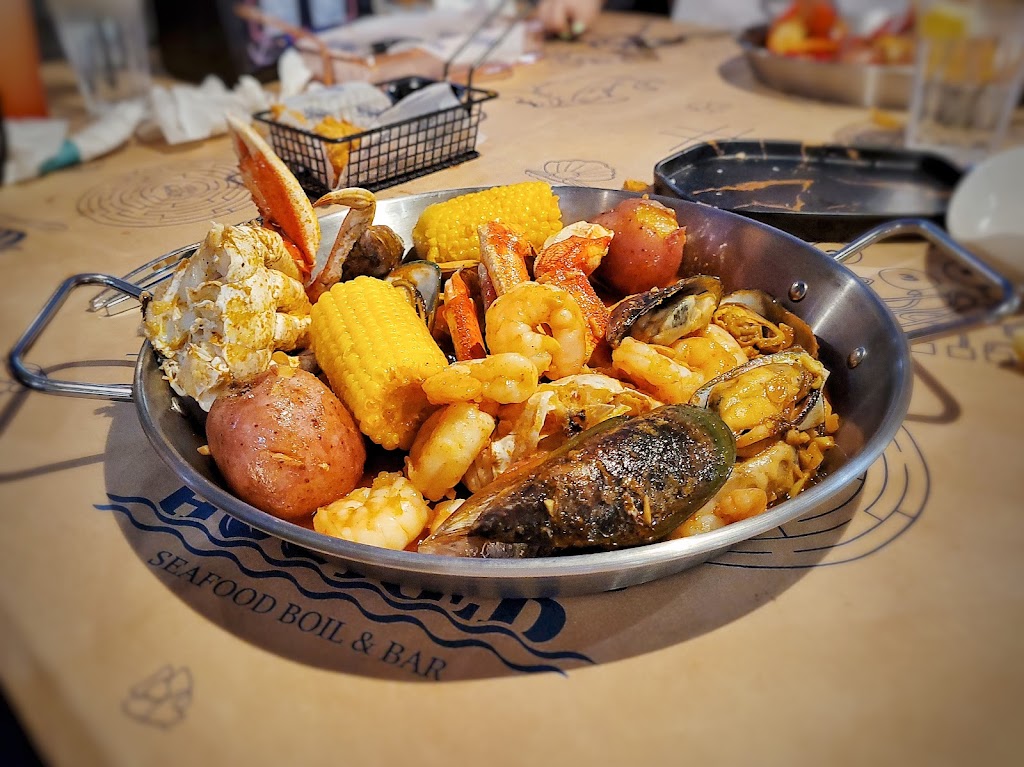 Hooked Seafood Boil & Bar | restaurant | 8108 W Gage Blvd, Kennewick, WA 99336, USA | 5096068108 OR +1 509-606-8108