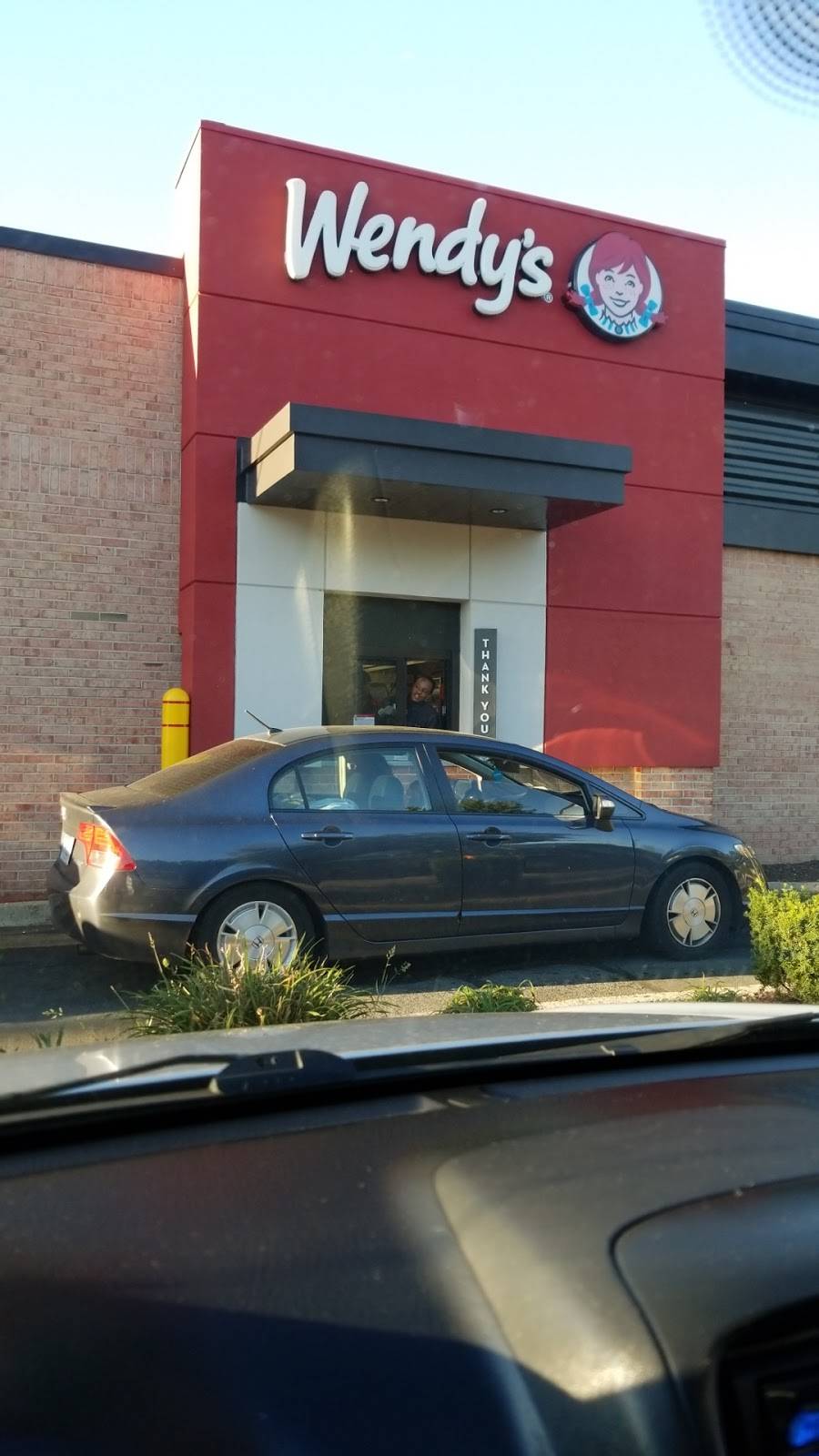 Wendys | restaurant | 1105 Main St, Stratford, CT 06615, USA | 2033869330 OR +1 203-386-9330