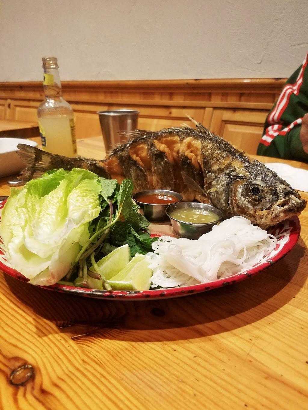 Ayara Thai Cuisine | restaurant | 6245 W 87th St, Los Angeles, CA 90045, USA | 3104108848 OR +1 310-410-8848