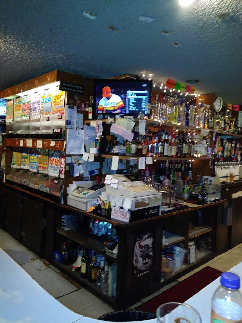 Bubbas Place | restaurant | 21237 84th Ave S, Kent, WA 98032, USA | 2538728854 OR +1 253-872-8854