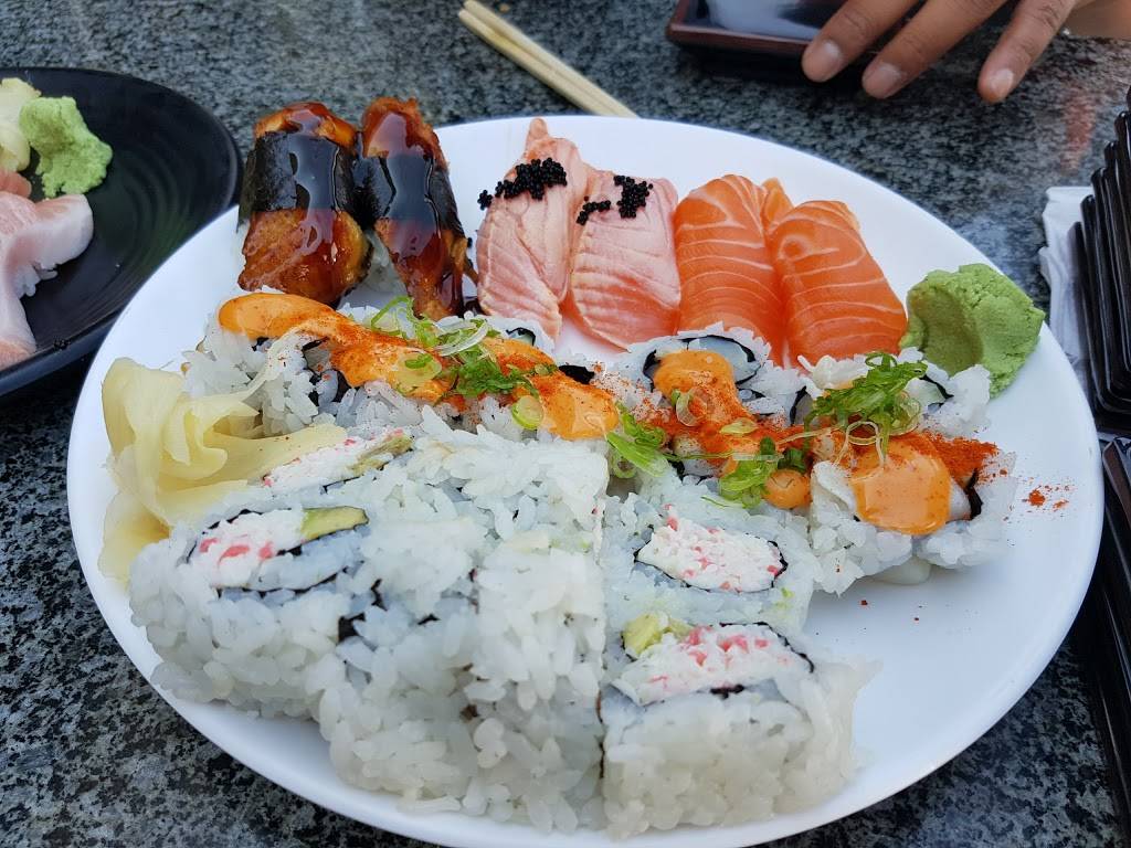SushiStop Sawtelle North | restaurant | 2053 Sawtelle Blvd, Los Angeles, CA 90025, USA | 3104733999 OR +1 310-473-3999