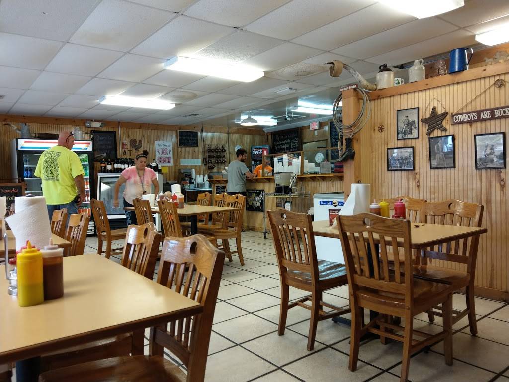 Firewood Bar.B.Q. | restaurant | 7013 Lithia Pinecrest Rd, Lithia, FL 33547, USA | 8134388710 OR +1 813-438-8710