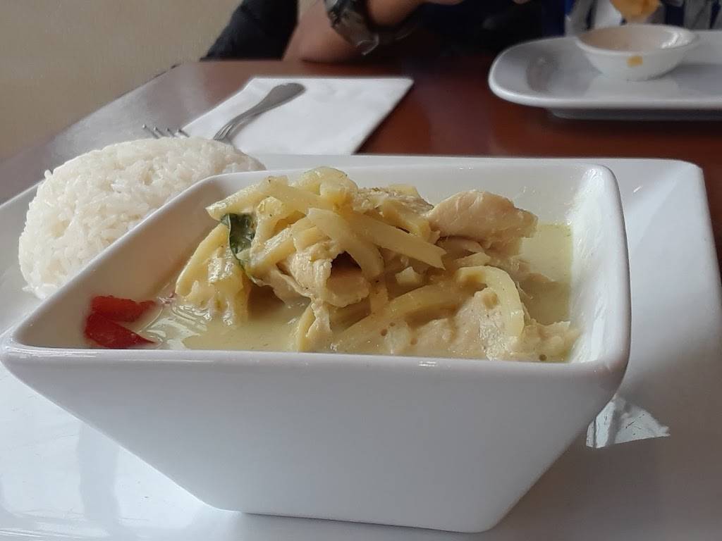 Thai Delicious | meal delivery | 301 Dundas St W, Whitby, ON L1N 2M6, Canada | 9054309997 OR +1 905-430-9997