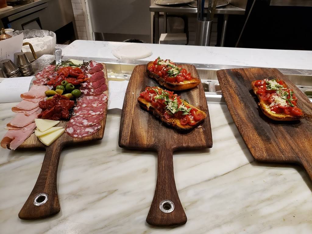 Pietros Trattoria | restaurant | 317 E Kettleman Ln, Lodi, CA 95240, USA | 2093680613 OR +1 209-368-0613