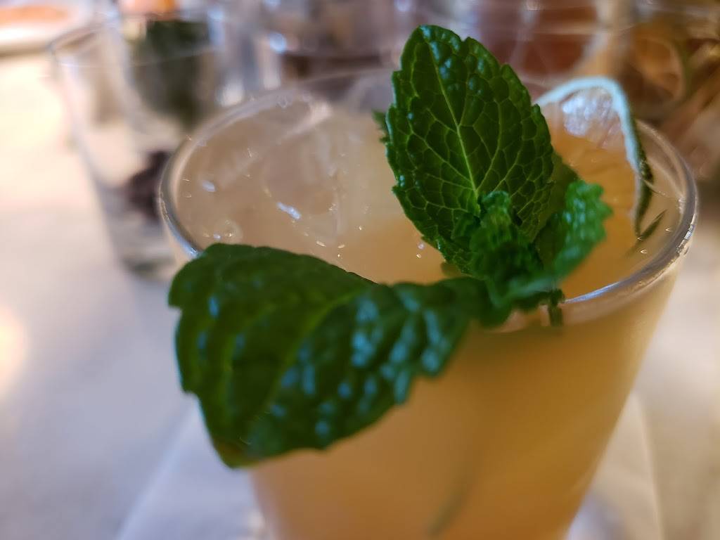 Hawks | restaurant | 5530 Douglas Blvd, Granite Bay, CA 95746, USA | 9167916200 OR +1 916-791-6200