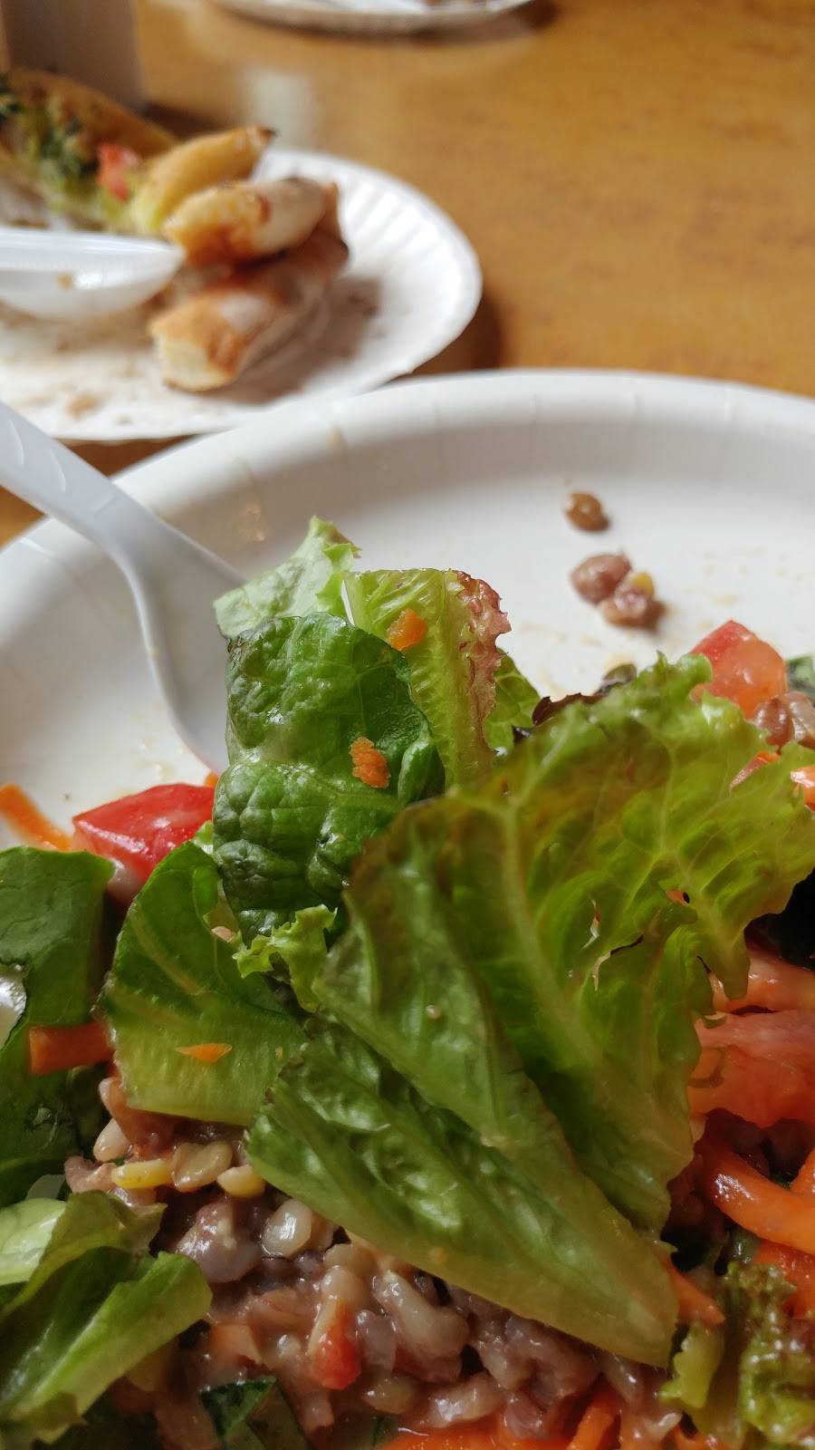 Stutzmans Farm Stand & Brick Oven Cafe | restaurant | 891 Pine St, Sangerville, ME 04479, USA | 2075648596 OR +1 207-564-8596