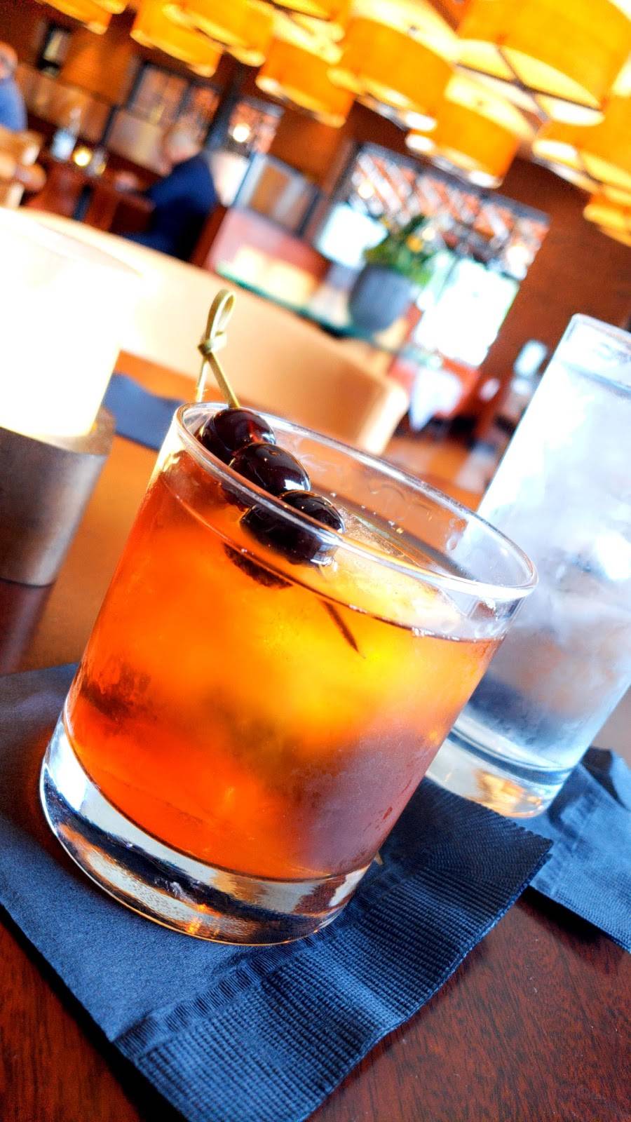 TRIO Grill | restaurant | 8100 Lee Hwy, Falls Church, VA 22042, USA | 7039929200 OR +1 703-992-9200