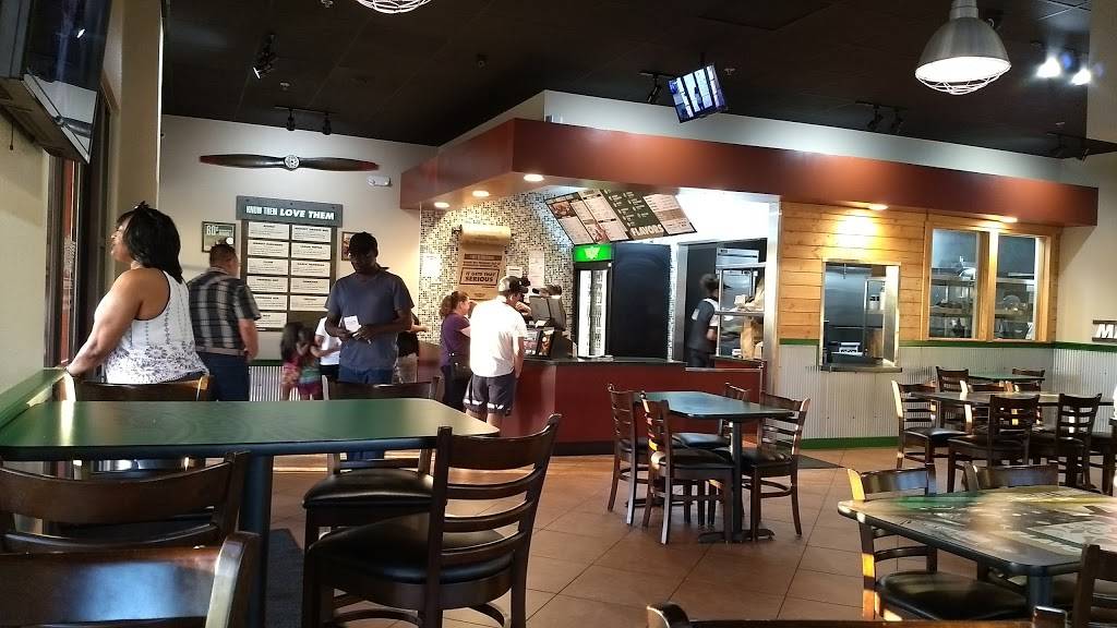 Wingstop | restaurant | 14181 US-395 #201, Victorville, CA 92392, USA | 7609983880 OR +1 760-998-3880